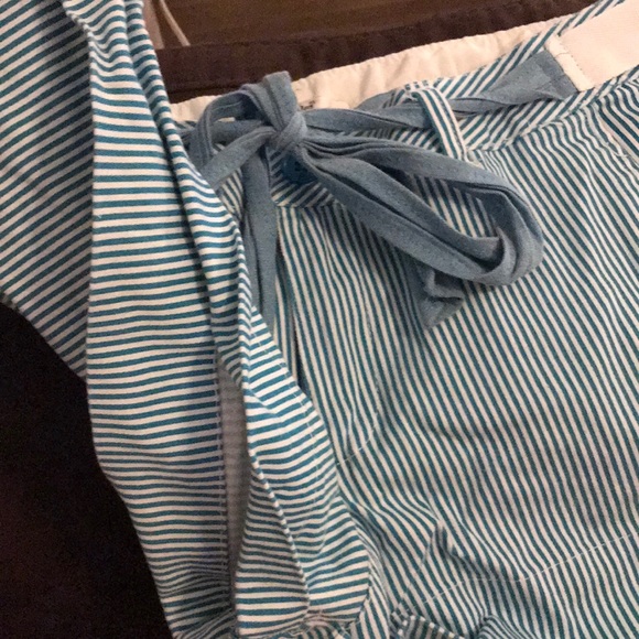 Papaya striped shorts size Large - Picture 9 of 9